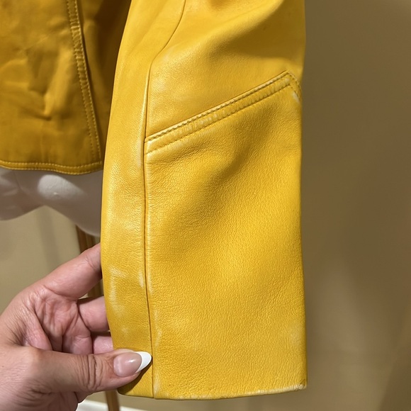 Parfait Leather Italy Yellow Leather Jacket Size Medium - Picture 13 of 16